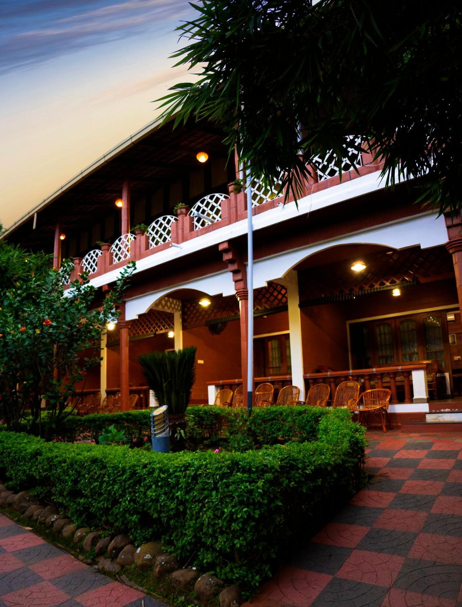 מסינאגודי The Nest Inn Resort מראה חיצוני תמונה